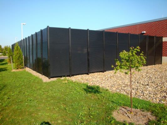 ALUMINUM FIXED LOUVER FENCE