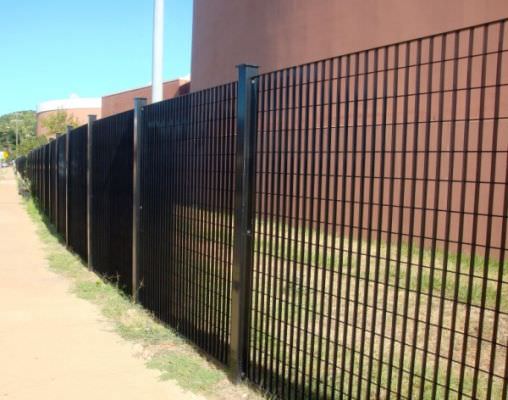 STEEL SECURITY FENCE