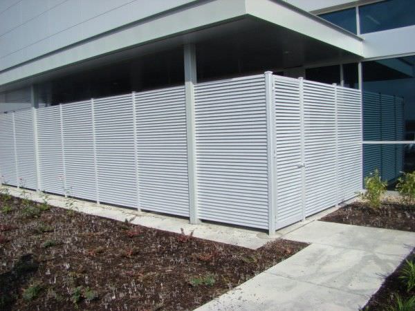 ALUMINUM FENCE