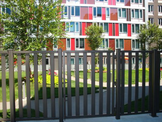 ALUMINUM FENCE