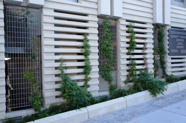 GALVANIZED STEEL GRILLES