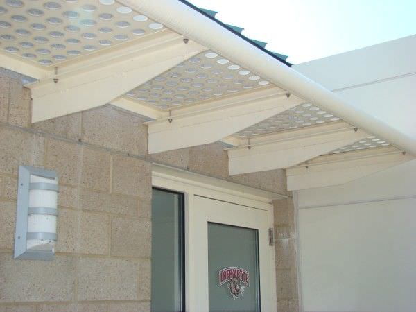 PERFORATED SUNSHADE