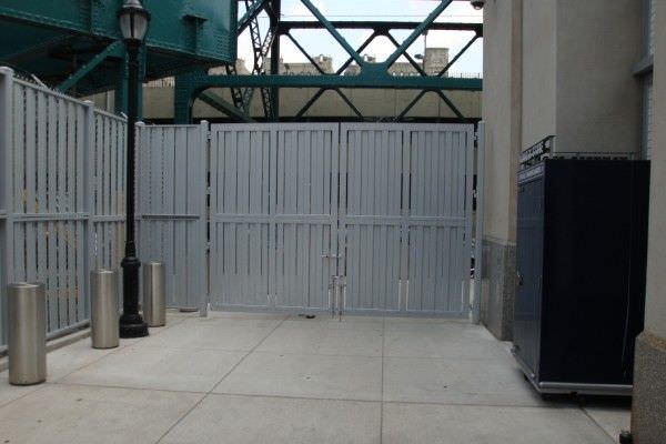 ALUMINUM FENCE