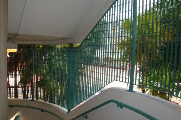 GALVANIZED STEEL GRILLES