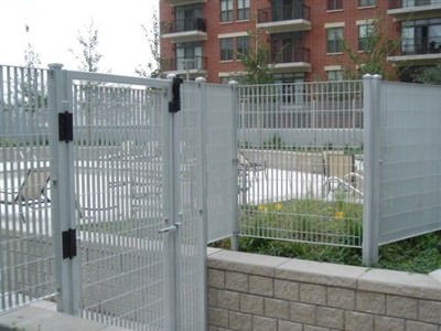 GALVANIZED STEEL FENCE