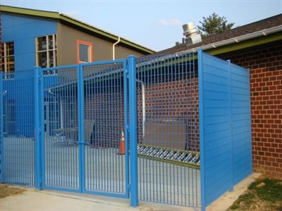 GALVANIZED STEEL FENCE