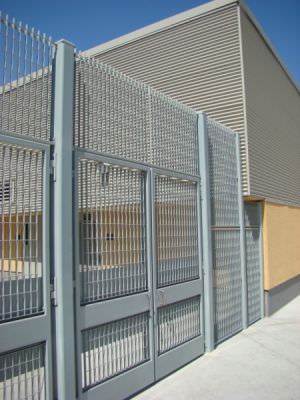GALVANIZED STEEL FENCE