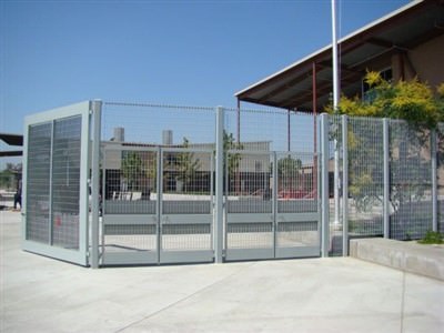 GALVANIZED STEEL FENCE