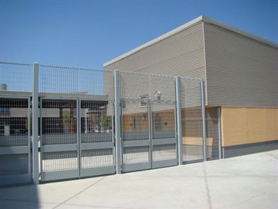 GALVANIZED STEEL FENCE