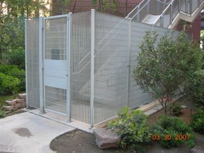 GALVANIZED STEEL FENCE