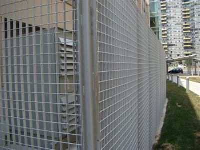 GALVANIZED STEEL FENCE