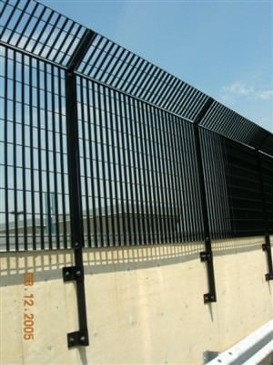 GALVANIZED STEEL FENCE