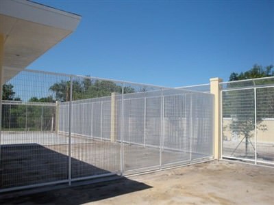 GALVANIZED STEEL FENCE